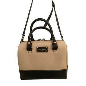 Kate Spade Black and White Kate Handbag with removable crossbody straps